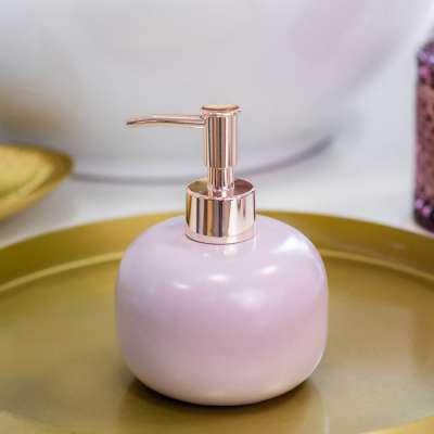 Диспенсер для жидкого мыла "Michigan"