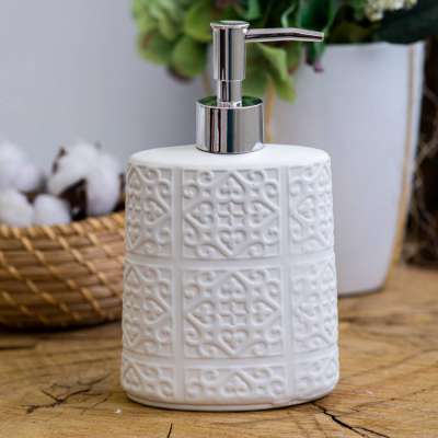 Диспенсер для жидкого мыла "Ornament" 