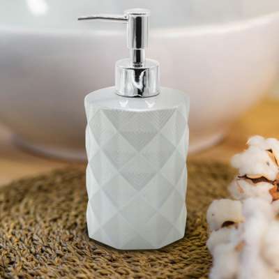 Диспенсер для жидкого мыла "Daisy"